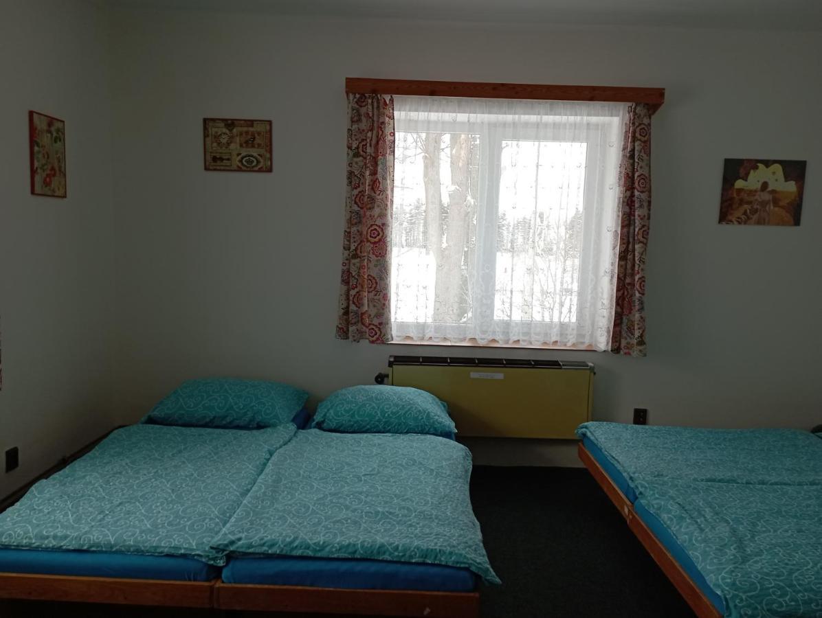 Penzion Hranicar Лоучна-под-Клиновцем Экстерьер фото